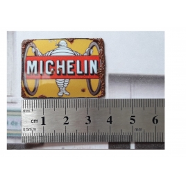 Repro de plaque émaillée " Michelin Bibendum avec 2 pneus" 1/43,5 - 1/87