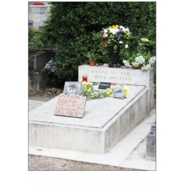 Pierre tombale inspirée de la Tombe d' Yves Montand, échelle ho